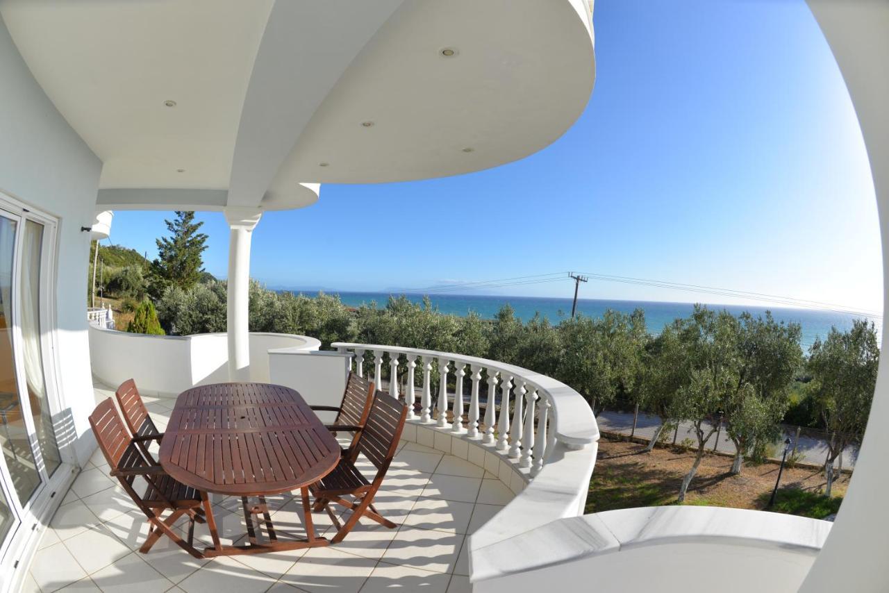 Villa Alex Ríza Exterior foto